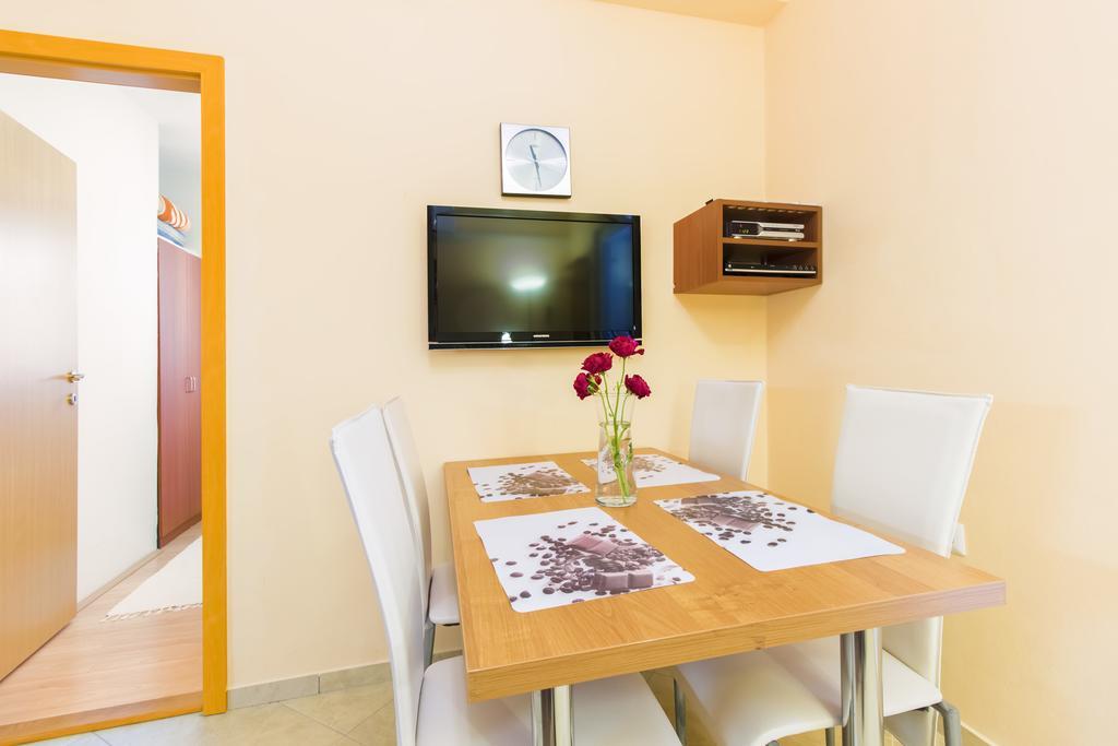 Apartamento Oaza Tribunj Sea View Habitación foto