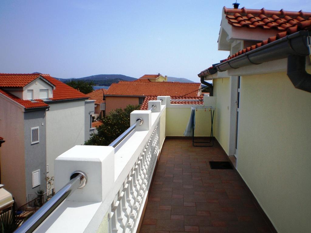 Apartamento Oaza Tribunj Sea View Exterior foto